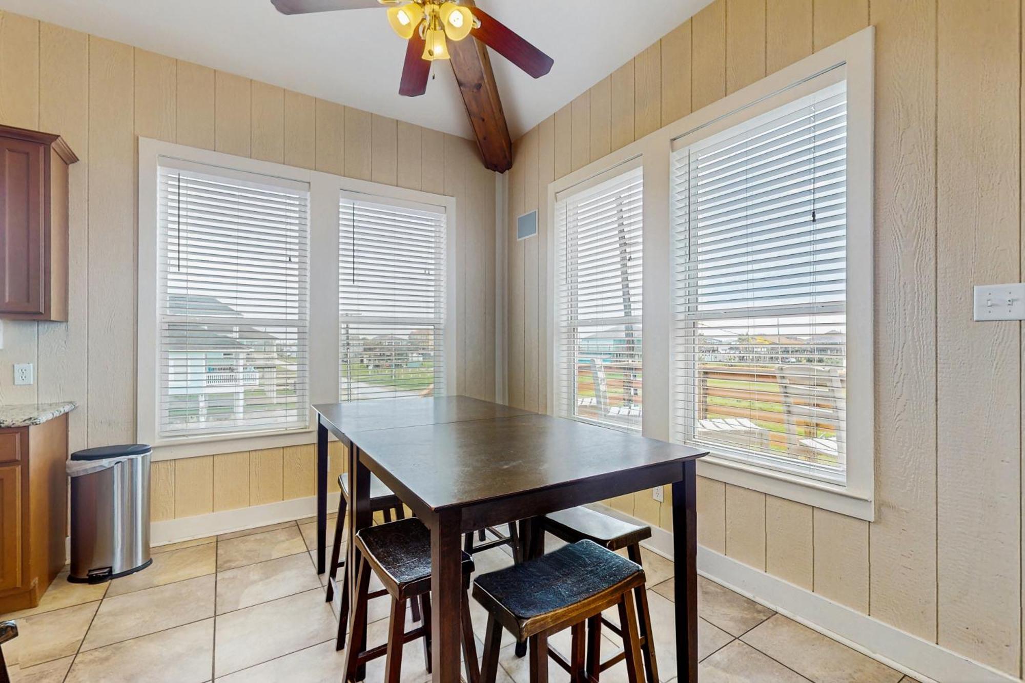 Coastal Cabana Crystal Beach Exterior photo